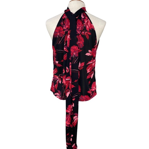 Express Tie Neck Halter Sleeveless Top - Picture 2 of 11